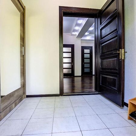 Opera Bed&Breakfast Bișkek Exterior foto